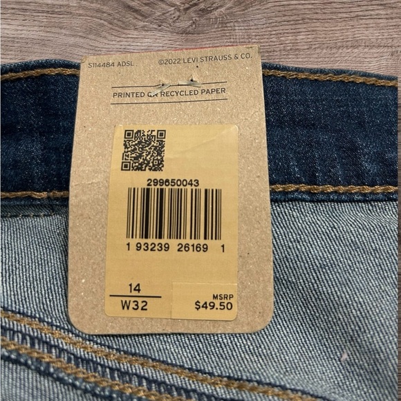 Levi's Classic Blue Denim Jeans - Picture 3 of 4
